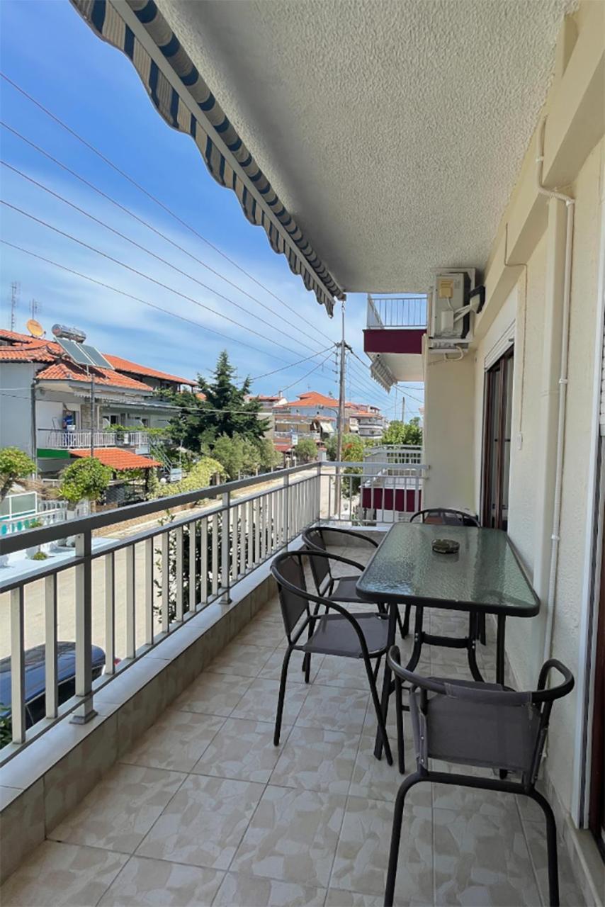 פראליה דיוניסיו Niki Apartments מראה חיצוני תמונה
