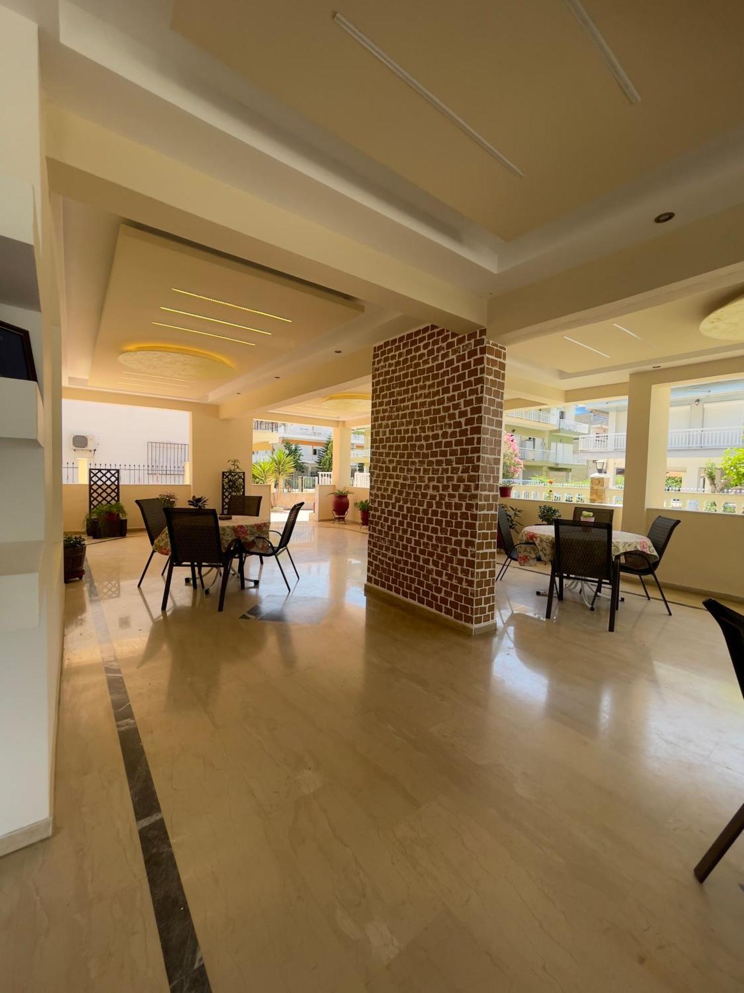 פראליה דיוניסיו Niki Apartments מראה חיצוני תמונה