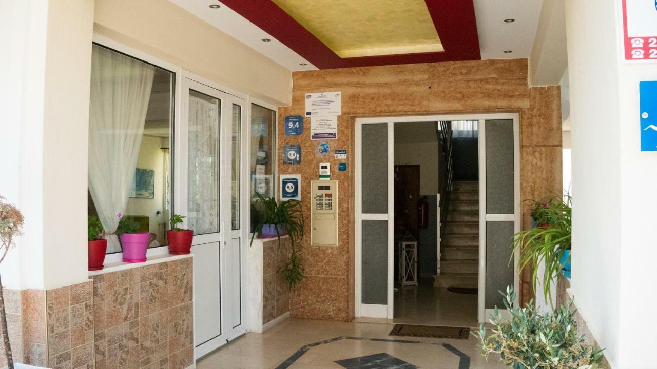 פראליה דיוניסיו Niki Apartments מראה חיצוני תמונה
